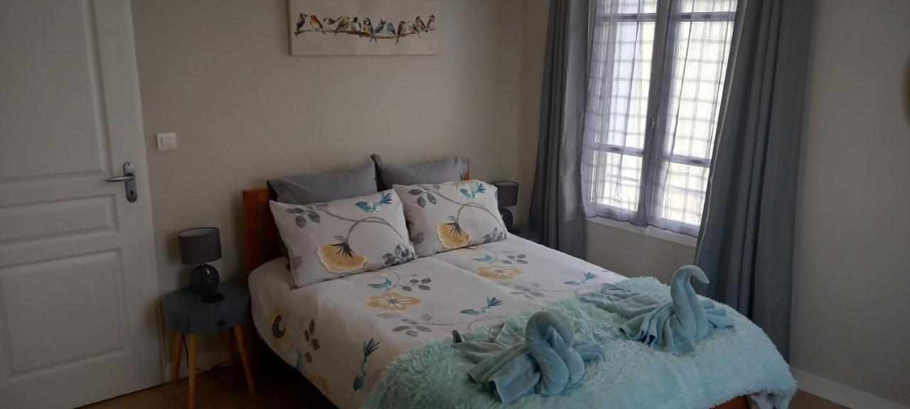 Spacious 3-Bed House In Chateau Garnier Extérieur photo